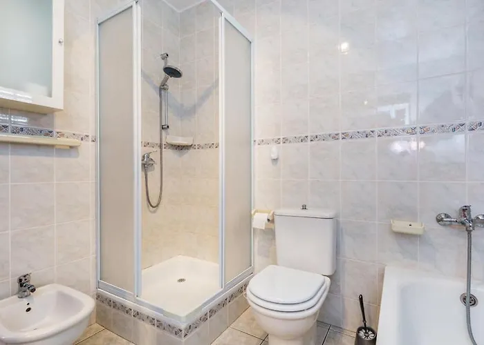 Apartman Jadranovo * 자드라보노