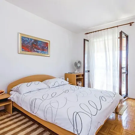 アパート Apartman Jadranovo *